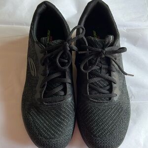 Ladies Skechers sneakers